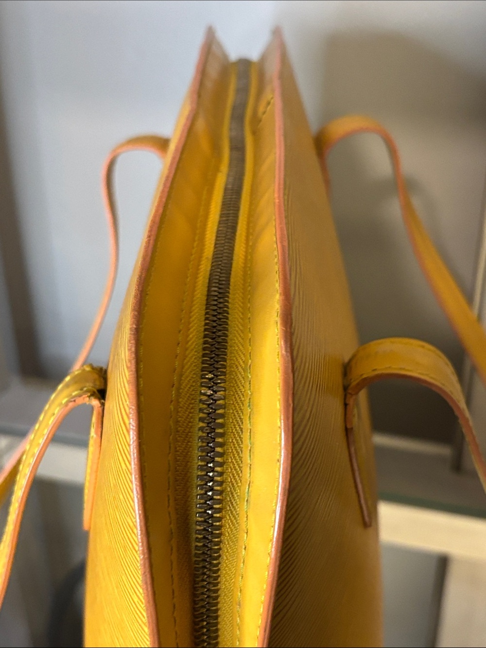 Final Price Louis Vuitton Yellow Epi Leather Shoulder Bag w/COA - Picture 9 of 16